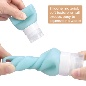 TSA Compliant leak proof <b>Squeeze</b> silicone travel tube with hang hole hook,Empty Silicon Travel <b>Bottles</b> with Keychain/Carabiner - Product Image 5