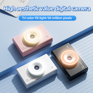 กล้องพกพา Yuniq 4K HD 2.4 นิ้ว สำหรับกิจกรรมกลางแจ้ง ดีไซน์ย้อนยุค แบตเตอรี่ 700 มิลลิแอมป์ รุ่นใหม่ ราคาประหยัด บันทึกภาพและเสียง รองรับการ์ด A3 Hig - Product Image 6