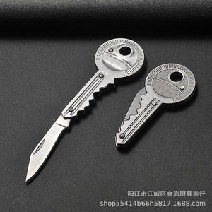 Mini navaja plegable con forma de llave, una pequeña navaja plegable, un regalo/navaja de regalo, portátil y plegable. - Product Image 2