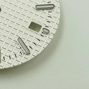 <span class=keywords><strong>Seiko</strong></span> nouveau NH35 cadran lumineux cadran de plongée adapté pour NH35/NH36/4R 35/<span class=keywords><strong>4R36</strong></span> <span class=keywords><strong>mouvement</strong></span> montre accessoires outil de réparation taille 31.5mm - Product Image 3