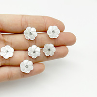 Kancing Resin Grosir Berhiaskan Rhinestone Bunga Putih, Kancing Jahit untuk Pakaian, Gaun, Kemeja, Hiasan Shank, Kancing Satu Lubang