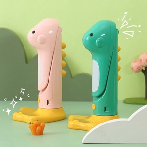 Lámpara Nocturna LED con Interruptor de Botón, Diseño de Dinosaurio, para Niños, Regalo Infantil, Lámpara de Mesa para Dormitorio, Mini Lámpara de Escritorio USB Plegable - Product Image 3