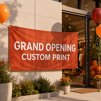 Bannière personnalisée imprimée numériquement avec logo sur tissu polyester pour l'inauguration d'un magasin et la promotion de la vente au détail