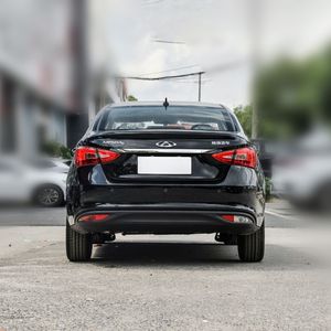YT <span class=keywords><strong>Auto</strong></span> 2024 Chery Arrizo 5 berlina compatta urbana 1.5L manuale 4 porte 5 posti in pelle a basso chilometraggio FWD di seconda mano <span class=keywords><strong>Auto</strong></span> usata benzina sinistra - Product Image 5