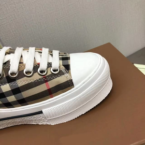 Zapatos Deportivos de Lona a Cuadros de Alta Calidad 2026, con Suela Gruesa, Transpirables, para Hombre y Mujer, Diseño de Marca, Venta al Por Mayor - Product Image 4