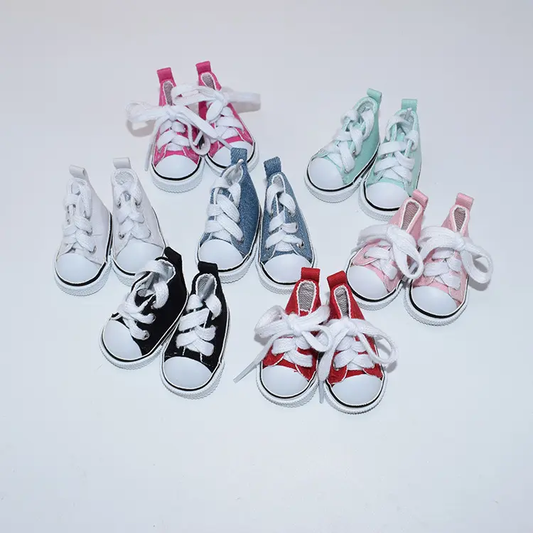 Zapatos de muñeca Zapatos pequeños geniales Mini Zapatos para Dedos diapasón llaveros de Zapatillas para pájaros Zapatos de Skate para Breakdance con los Dedos 