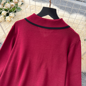 Zweiteiliges Damen-Strick oberteil mit Kontrast besatz und Hose mit weitem Bein und hoher Taille - Product Image 5