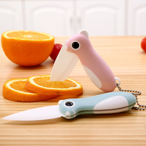 Folding Ceramic Fruit Knife 6.5 Cm Blade Portable Peeler For Kitchen Use With Chain Handle Green Pink Blue Colors - Product Image 3