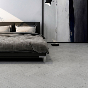 Revêtement de sol en plastique imperméable LVT SPC avec verrouillage par clic de luxe Conception en arête de poisson avec aspect en bois Carreau de vinyle de luxe à cliquer - Product Image 2