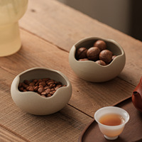 Ensemble de bols à collation Lotus Rim avec plateau ovale en bois 210 ml, plat de service en grès pour noix, plateau à fruits secs pour table à thé, 2 ou 3 bols