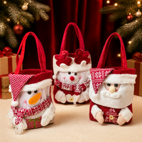 Weihnachtsgeschenktüte mit 3D-Figur von Weihnachtsmann, Schneemann und Rentier, Süßigkeiten-Tragetasche für Feiertagspartys und Dekoration
