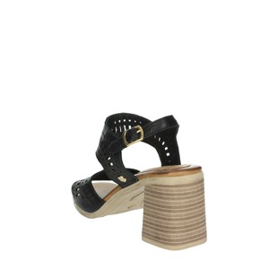 Sandali da donna neri alla moda con tacco comode scarpe da sposa 160792 in raso e pelliccia con punta quadrata - Product Image 2