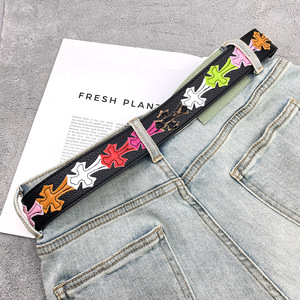 <span class=keywords><strong>Cintura</strong></span> Stile Punk Yonger Factory CH con Fibbia in Metallo e Cinturino con Spada a Croce in <span class=keywords><strong>Pelle</strong></span> <span class=keywords><strong>Nera</strong></span> o Bianca - Product Image 4