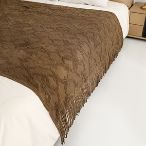Manta de Chenilla Jacquard Tejida, Manta Decorativa Americana <span class=keywords><strong>para</strong></span> Sofá, Manta Ligera <span class=keywords><strong>para</strong></span> Siesta en la Oficina, <span class=keywords><strong>para</strong></span> Uso Doméstico - Product Image 3