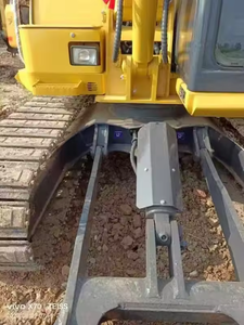 Offre Spéciale – Mini-Excavatrice sur Chenilles Komatsu PC70 d'Occasion, 7 Tonnes, Certifiée CE, Provenance Japon, avec Brise-roche - Product Image 3