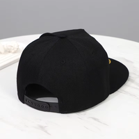 Casquette de baseball unisexe à visière plate, bicolore orange et violet, en jersey 100 % polyester, avec boucle réglable en cuivre doré, style streetwear, vente en gros