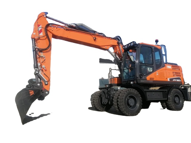 China Brand DX150W 15ton Wheel Excavator with Hammer in Stock