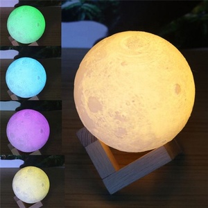 Lámpara de luna de impresión 3D colorida RGB de 15cm de diámetro Popular de alta calidad con luz de noche con forma de luna Led de control remoto - Product Image 4
