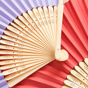 Éventail en papier de mariage, art populaire en bambou, décoratif avec motifs peints, pour la maison, les entreprises ou comme souvenir, modèle artisanal - Product Image 2