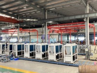 Unité de pompe à chaleur modulaire air-eau KINGFIT 100 kW, unité de refroidissement à spirale industrielle éco-responsable à moteur et refroidie par air