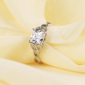 <span class=keywords><strong>Anello</strong></span> di Fidanzamento da Donna con Zirconia Cubica, <span class=keywords><strong>Anello</strong></span> Solitario con Fascia Intrecciata Infinita, Gioiello Vintage Irlandese per Promessa, Matrimonio, Regalo Nuziale - Product Image 4