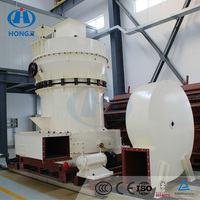 Machine de broyage Raymond pour la production de poudre de bauxite avec moteur, engrenages, roulements, pompe et boîte de vitesses pour la poudre de pierre
