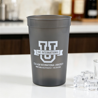 Gobelet de stade en plastique personnalisé de 32 oz avec couvercle et paille