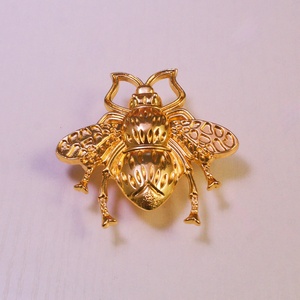 Maniglia Minimalista per Cassetti in Lega di Zinco Placcata Oro, Maniglia a Forma di Ape per Armadio e Porta, Foro Singolo - Product Image 6