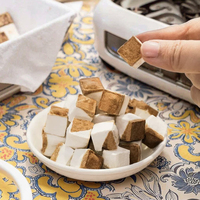 Hoogwaardige gevriesdroogde kokoslatte fabrikant groothandel casual snacks koffiemelk chips vacuüm verpakt