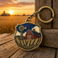 Portachiavi Smaltato Personalizzato Serie Vintage Fattoria, Souvenir Premium 3D in Rilievo Oro Antico con Trattore e Fienile per Regalo e Collezione