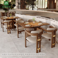 Ensemble table et chaises en bois massif de style nordique, fauteuil durable adapté aux hôtels et restaurants commerciaux