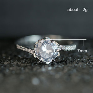 Anello a Sei Punte per Donne, Accessorio Semplice e alla Moda per Uso Quotidiano, Ideale per Outfit Casual e Regalo - Product Image 5
