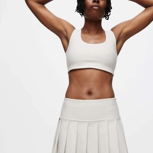 Jupe de golf plissée personnalisée pour femme avec short intégré, respirante et anti-humidité, logo avant, haute qualité, idéale pour l'entraînement - Product Image 4