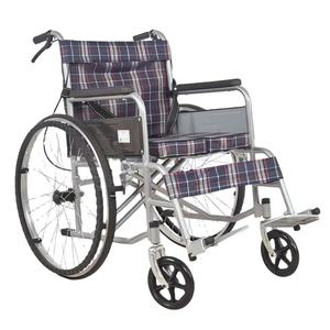 障害者用シートクッション電動車椅子用の高品質クロームフレーム付き軽量手動折りたたみ式スチール車椅子 - Product Image 2