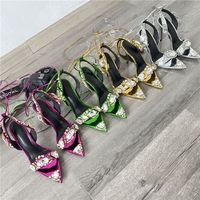 Chaussures de mariée à bout pointu en strass tendance 2022, sandales à talons aiguilles en cristal pour femmes, chaussures d'été et de printemps pour l'extérieur