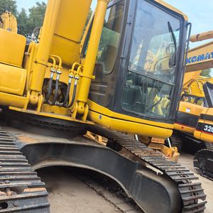 Excavadora Komatsu PC 220-8, Nueva y Usada, Motor de Componentes Principales de 180HP, Modelo 2011 - Product Image 3