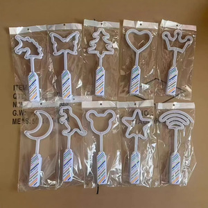 Baguette Magique Lumineuse pour Fête, Jouets de Fée Princesse, Fournitures pour Événements, Clubs, Mariages, Anniversaires, Festivals, Bâton Lumineux LED en Plastique PVC - Product Image 3