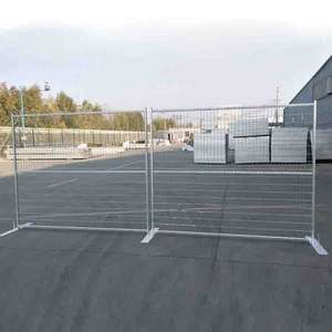 แผงรั้วชั่วคราวมาตรฐานแคนาดาพร้อมแผ่นฐาน รั้วตาข่ายแบบพกพาสำหรับงานก่อสร้างในแคนาดา - Product Image 4