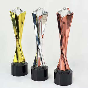 Piala Kristal Berlian Model Menara Resin Mewah, Ukiran Tangan, Polesan Halus, Penghargaan Kristal Berlian untuk Suvenir - Product Image 3