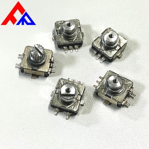 Encoder Rotatorio Incremental de 360 Grados, 6mm de Diámetro, Mango Metálico, Interruptor Micro Patch Pin, Comunicación RS-485, Interruptor SPST, Negro - Product Image 5