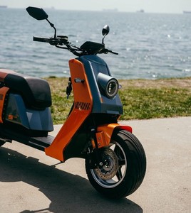 Trottinette électrique Citycoco <span class=keywords><strong>Sport</strong></span> 701 Pro 2000W 60V 20Ah 55Ah Batterie Moteur 3000W Certifiée CEE/COC Pneus larges pour entrepôts USA et UE - Product Image 6