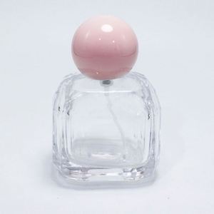 Mejor Precio: Botella de Perfume de Vidrio Rosa Vacía con Pulverizador, 30ml 50ml 100ml, Recargable, Ecológica, para Difusor de Varillas, con Serigrafía - Product Image 4