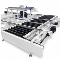 Ligne de production de convoyeurs à rouleaux industriels pour le transfert et l'emballage de pièces en usine de fabrication métallique
