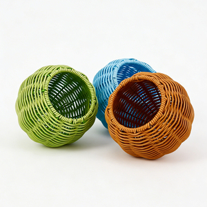 Lit de nidification pour oiseaux en vannerie tressée PP, durable et respirant |   Amovible et lavable pour le sommeil des canaris, des perruches et des pinsons - Product Image 1