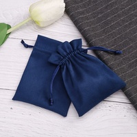 8*10cm petite lettre pendentif en acier inoxydable anneau pochettes personnalisé daim flanelle bijoux fins sacs d'emballage pour bijoux