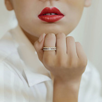Prix de gros Bague de bijoux fins pour femmes en argent sterling 925 moissanite