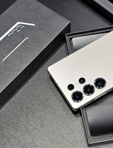 Smartphone S25 Ultra LTE con fotocamera da 200MP e supporto spagnolo per report aziendali, email e lavoro di team - Product Image 3