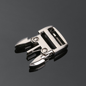 Hebilla metálica de aleación de zinc ajustable plateada Jiuyuan, accesorio para mochila o riñonera - Product Image 2