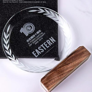 Cá Nhân Quà Lưu Niệm Quà Tặng Bán Buôn Kính Quang Học Giải Thưởng Cơ Sở Bằng Gỗ Cổ Pha Lê Trống Trophy MH-NJ022 - Product Image 4