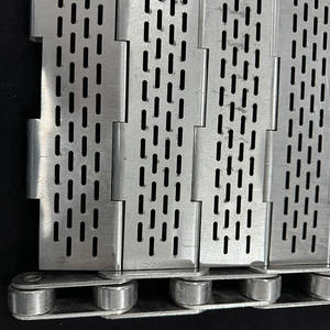 Gıda ekipmanları için SS316L delikli zincir plaka çip bağlantı konveyör bant - Product Image 5